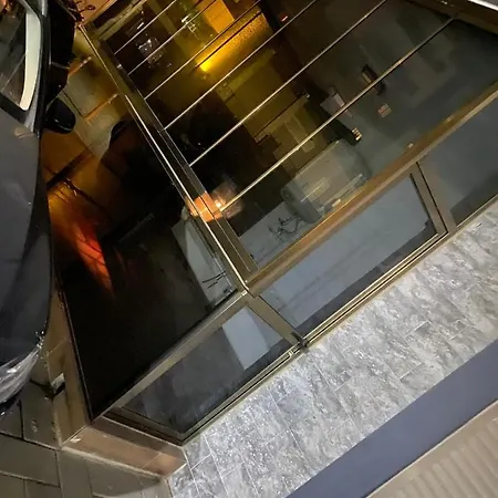 2+1 In Izmir Dicht Bij Het Centrum En Zee Op Afstand 5 Minuten Kusadasi