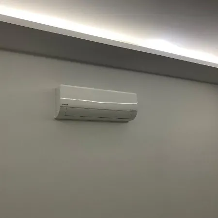 2+1 In Izmir Dicht Bij Het Centrum En Zee Op Afstand 5 Minuten Apartment